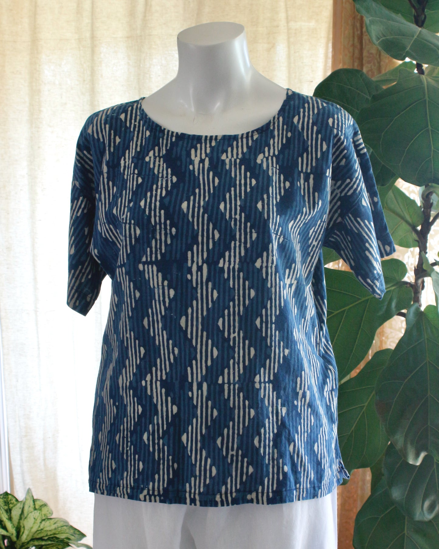 Cotton Print Top Squiggle Print